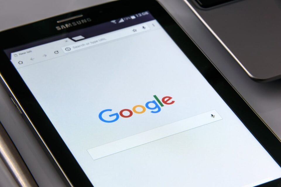 google vs Apple Pay