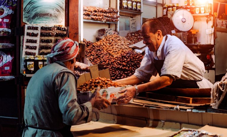 What Is a Merchant of Record (MoR)? Everything You Need To Know